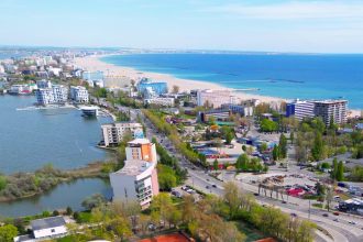 turiștii la Mamaia