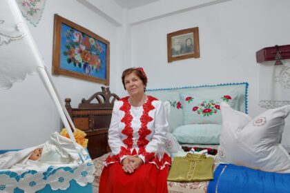 Paraschiva Bădescu, președinta comunității